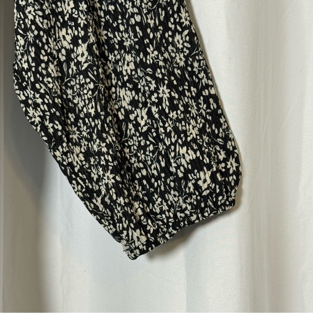 MNG Mango Floral Smocked Mini Dress Black White Boho Medium NWT - Picture 8 of 16
